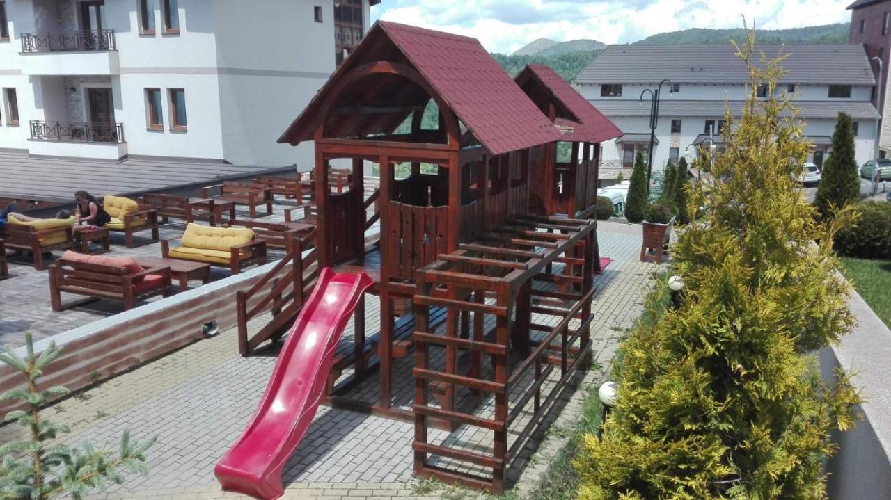 L&N Apartmani Kopaonik-Milmari Resort Екстериор снимка
