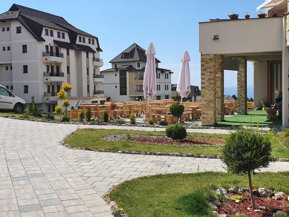 L&N Apartmani Kopaonik-Milmari Resort Екстериор снимка